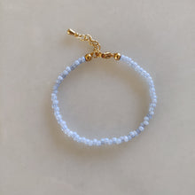 Afbeelding in Gallery-weergave laden, Light blue