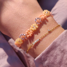 Afbeelding in Gallery-weergave laden, Bloemen armbandjes