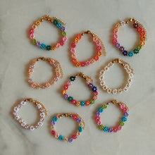 Afbeelding in Gallery-weergave laden, Bloemen enkelbandje