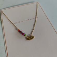 Afbeelding in Gallery-weergave laden, Kettinkje customized met kleurtjes
