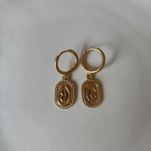 Afbeelding in Gallery-weergave laden, Oorbellen bedel lips
